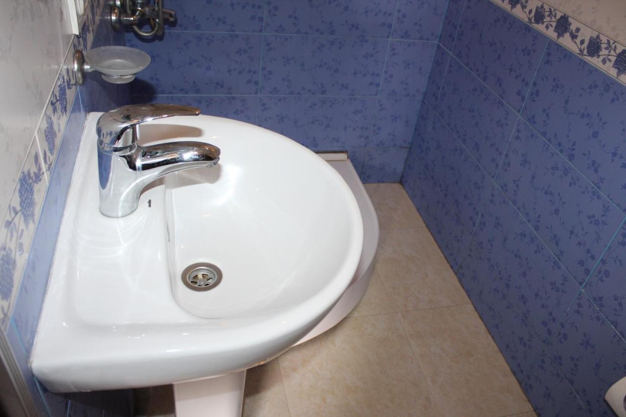 Roza Guesthouse Kazbegi Eksteriør billede